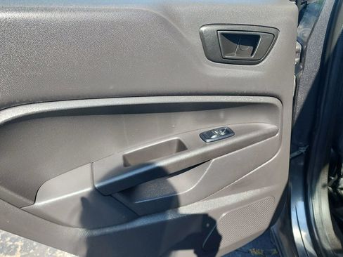 Used 2019 Ford Fiesta SE w/ Equipment Group 201A FWD image 18