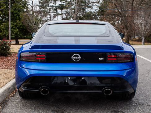 Used 2024 Nissan Z Performance w/ Floor Mat Package image 4