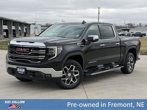 Used 2024 GMC Sierra 1500 SLT w/ SLT Premium Plus Package image 1