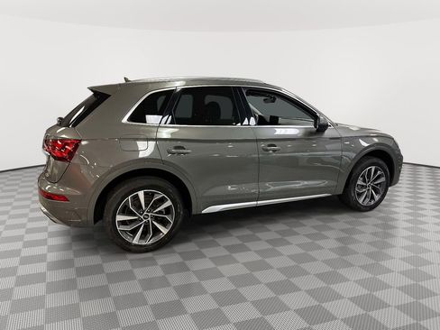 Used 2023 Audi Q5 2.0T Premium Plus w/ Premium Plus Package image 2