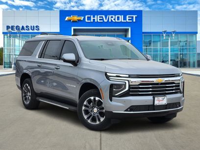 New 2026 Chevrolet Suburban LT w/ Comfort Package