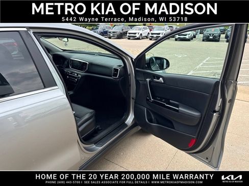 Used 2021 Kia Sportage EX AWD/4WD image 40