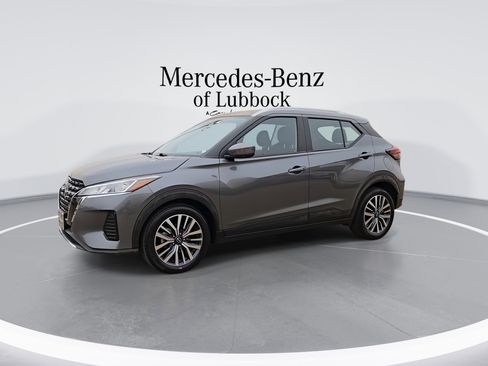 Used 2024 Nissan Kicks SV image 5