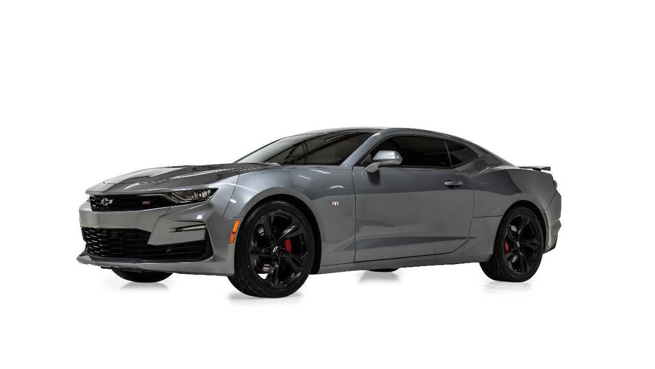 Used 2022 Chevrolet Camaro SS RWD image 2