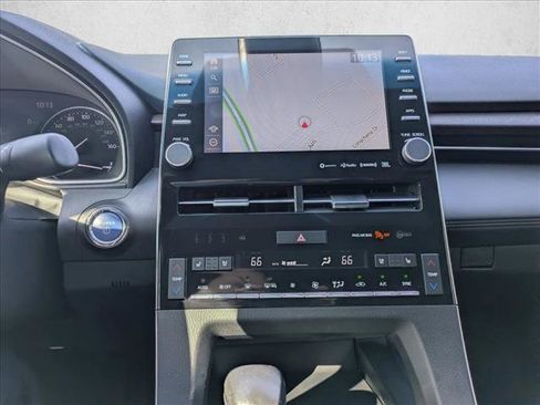 Used 2021 Toyota Avalon Limited w/ Advanced Safety Package image 13