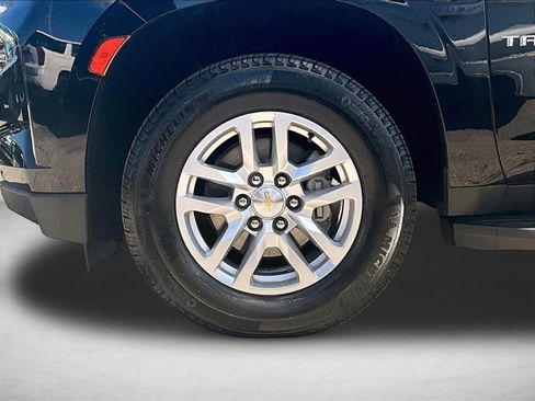 Used 2024 Chevrolet Tahoe LT RWD image 10