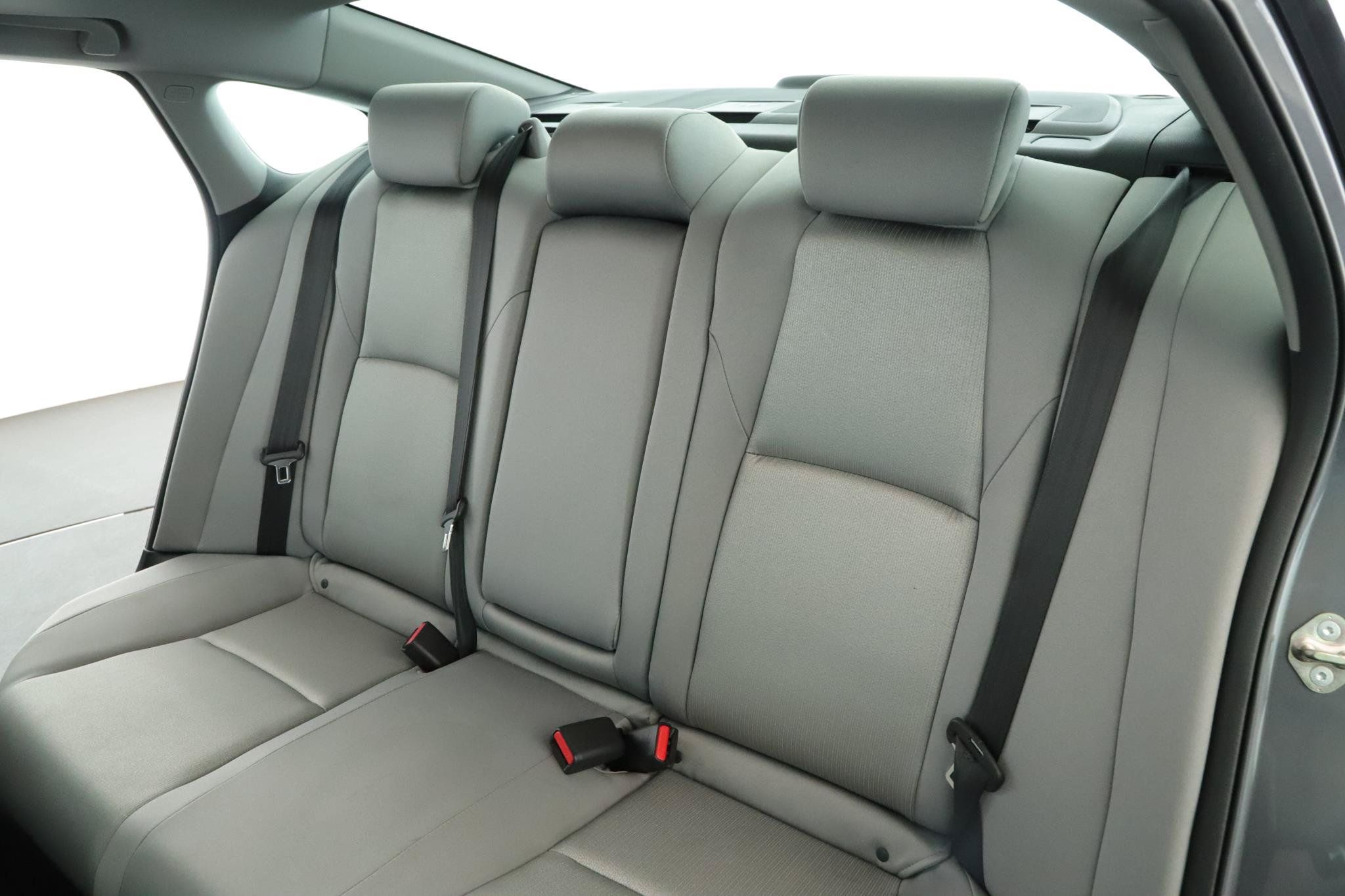 Used 2020 Honda Accord EX image 5