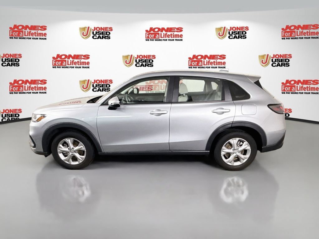 Used 2025 Honda HR-V LX image 13