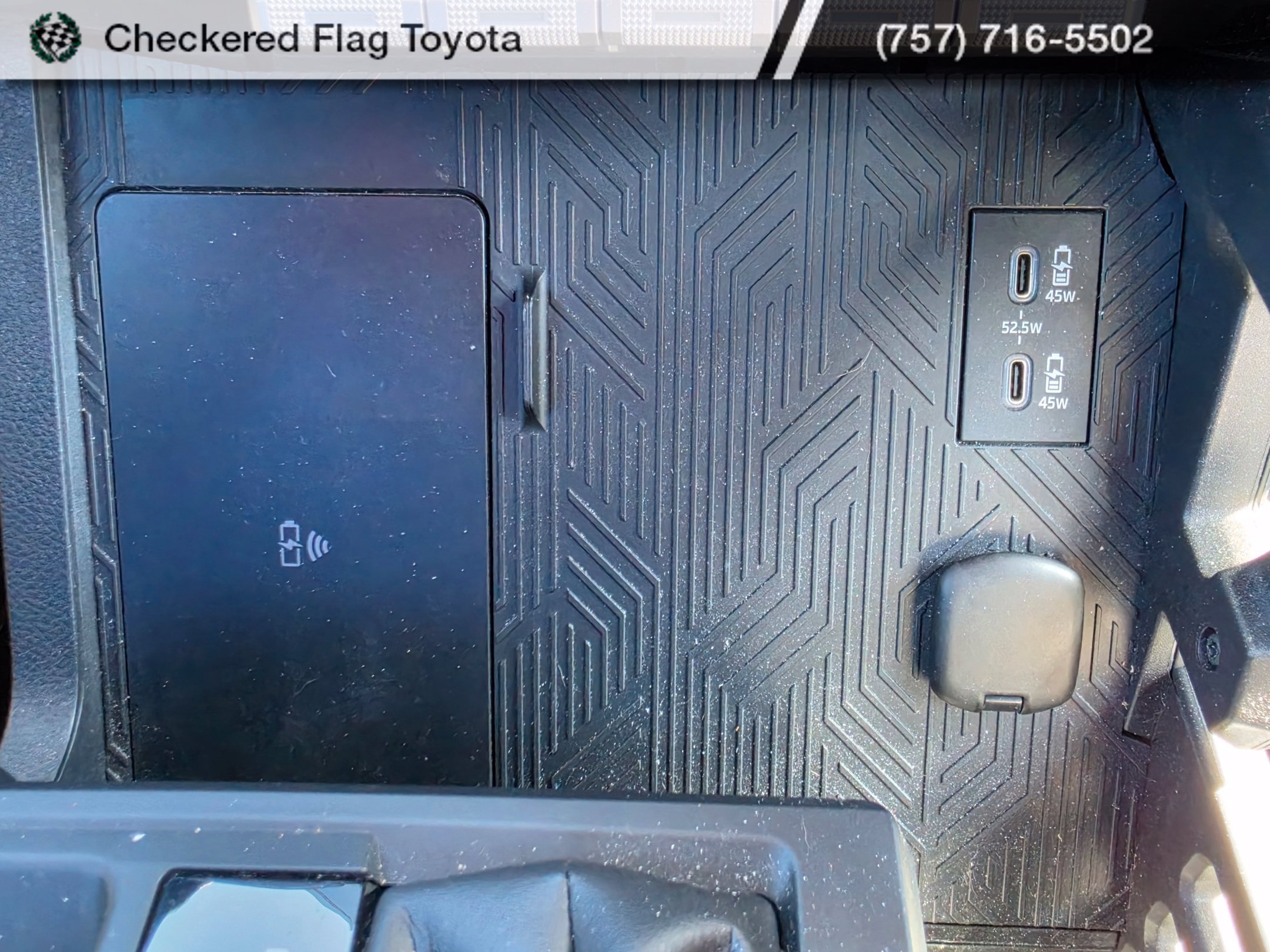 Used 2024 Toyota Tacoma TRD Sport w/ TRD Sport Upgrade Package AWD/4WD image 18