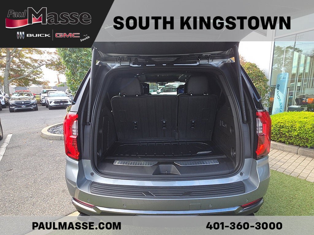 Used 2025 GMC Yukon AT4 AWD/4WD image 23
