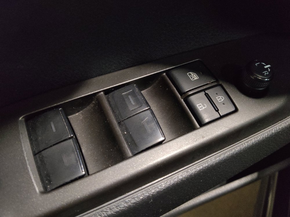 Used 2023 Toyota Camry SE FWD image 27