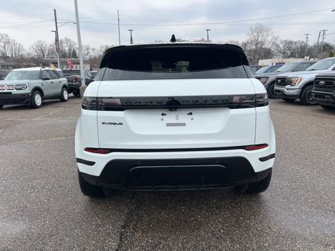 Used 2024 Land Rover Range Rover Evoque S image 5