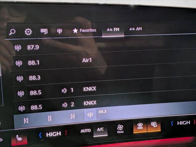 Used 2025 Audi Q5 Premium w/ Convenience Package AWD/4WD image 12