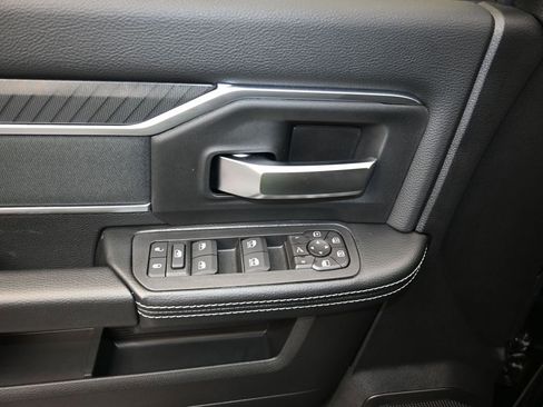New 2026 RAM 2500 Big Horn AWD/4WD image 11