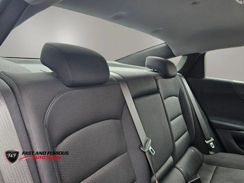 Used 2025 Chevrolet Malibu LT FWD image 13