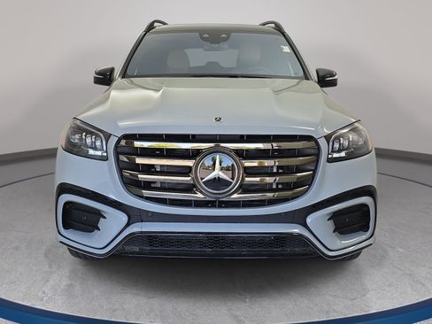 New 2026 Mercedes-Benz GLS 450 4MATIC image 2