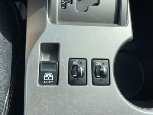 Used 2016 Toyota 4Runner SR5 Premium image 33