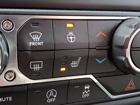 Certified 2021 Jeep Wrangler Sport S image 23