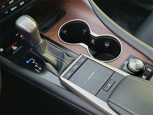 Used 2022 Lexus RX 450hL AWD w/ Premium Package image 14