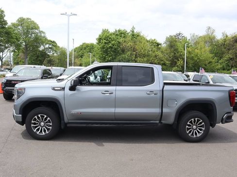 Used 2023 GMC Sierra 1500 AT4 w/ AT4 Preferred Package AWD/4WD image 7