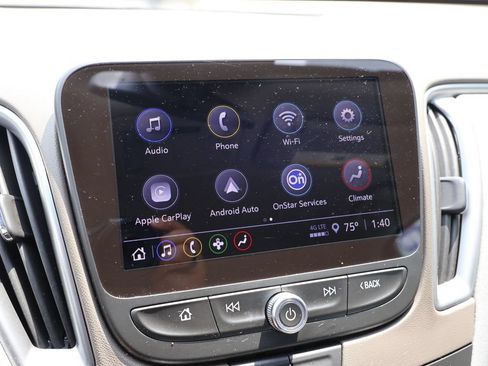 Certified 2025 Chevrolet Malibu LT FWD image 20