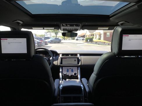 Used 2019 Land Rover Range Rover Sport HST image 26