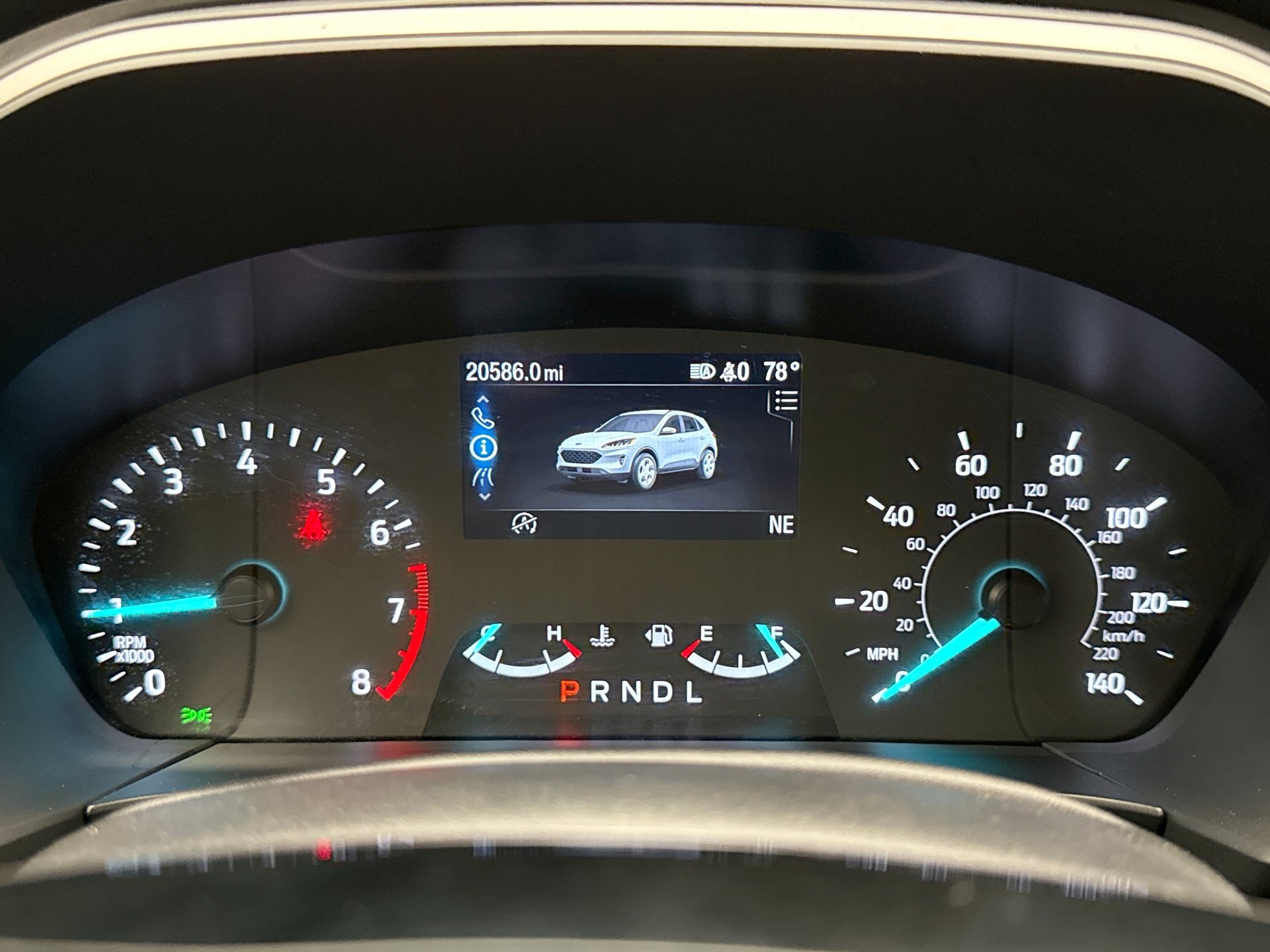 Used 2022 Ford Escape SE w/ SE Sport Appearance Package AWD/4WD image 21