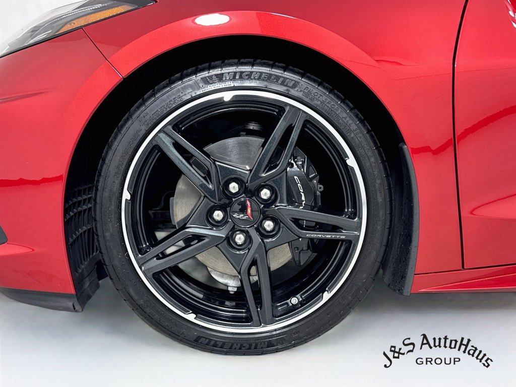 Used 2023 Chevrolet Corvette Stingray Convertible w/ 1LT RWD image 39
