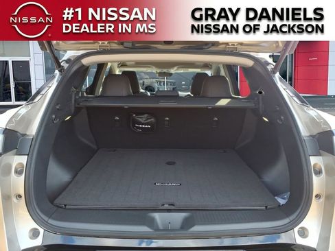 Certified 2025 Nissan Murano Platinum w/ Cargo Package image 9