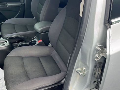 Used 2015 Chevrolet Cruze LT FWD image 20