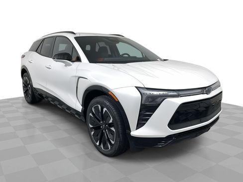 New 2025 Chevrolet Blazer EV RS RWD image 92