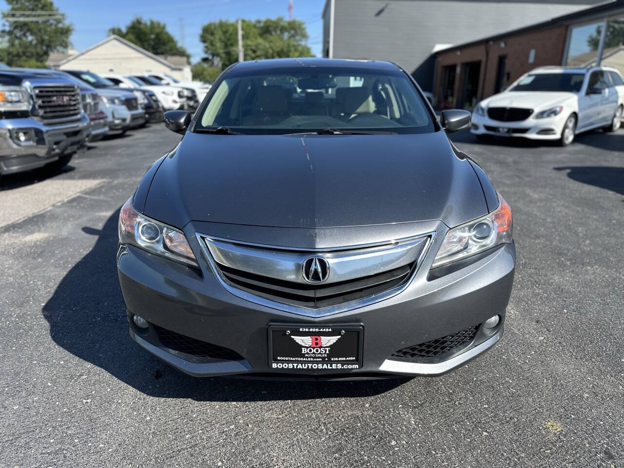 Used 2014 Acura ILX w/ Premium Package FWD image 2