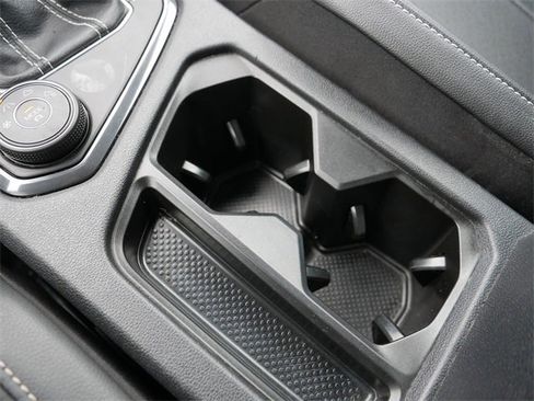 Certified 2024 Volkswagen Tiguan SE image 36