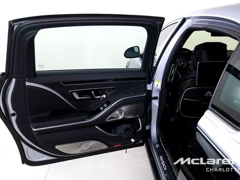 Used 2024 Mercedes-Benz Maybach S 680 4MATIC image 18