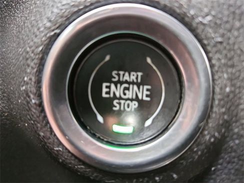 Used 2019 GMC Sierra 1500 SLT w/ SLT Premium Plus Package image 17