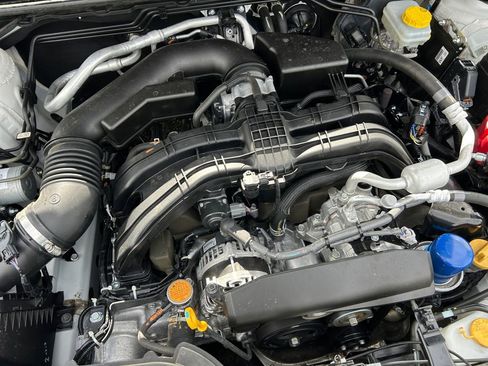 Used 2024 Subaru Crosstrek 2.5i Limited image 30