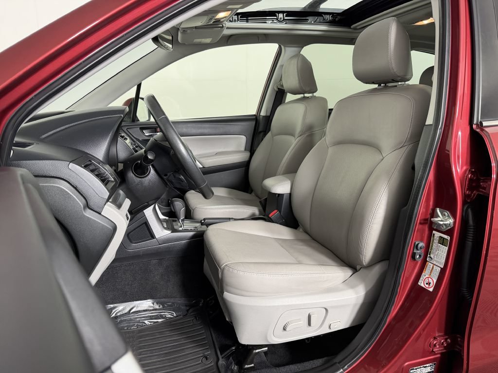 Used 2014 Subaru Forester 2.5i Limited AWD/4WD image 19