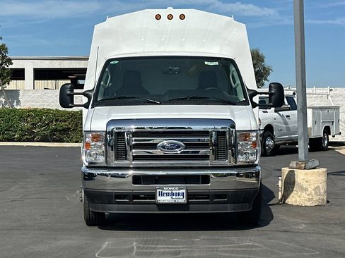New 2025 Ford E-350 and Econoline 350 Super Duty w/ Power Equipment Group image 9