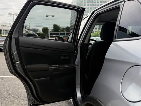 Used 2022 Mitsubishi Outlander Sport SE AWD/4WD image 24
