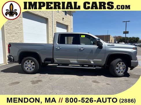 New 2026 Chevrolet Silverado 2500 High Country w/ High Country Premium Package AWD/4WD image 12