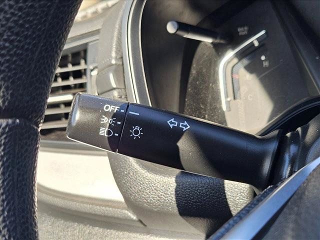Used 2019 Honda CR-V LX image 15