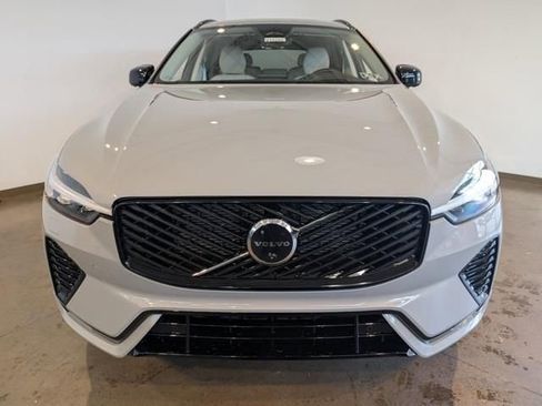 New 2026 Volvo XC60 B5 Ultra w/ Protection Package Premier image 2