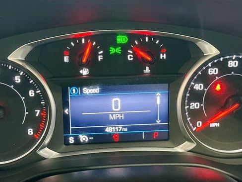 Used 2021 GMC Acadia SLE w/ Driver Convenience Package image 13