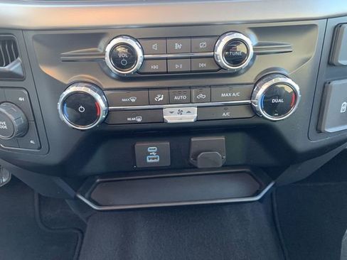 Used 2024 Ford F150 XLT image 17