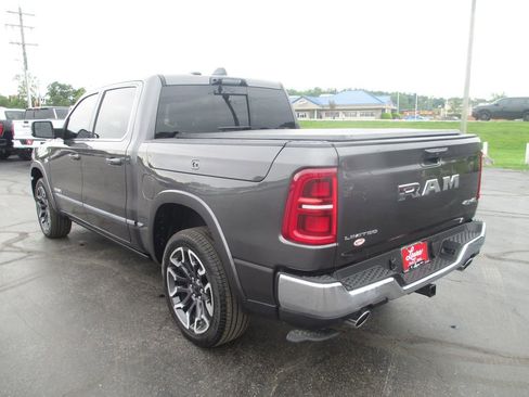 Used 2026 RAM 1500 Limited AWD/4WD image 9