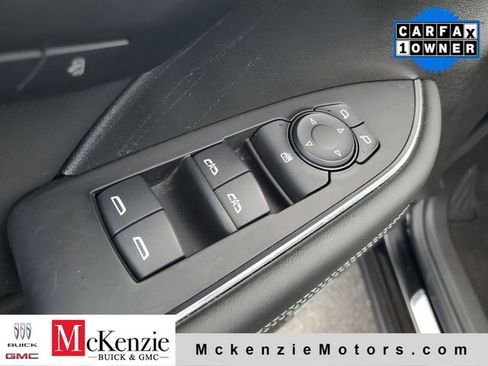 Used 2025 Buick Envision Preferred AWD/4WD image 9