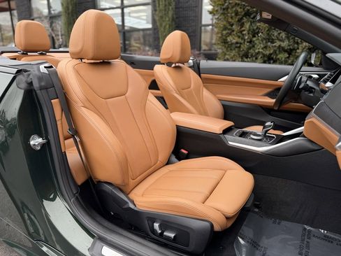 Used 2023 BMW 440i xDrive Convertible w/ Premium Package image 33