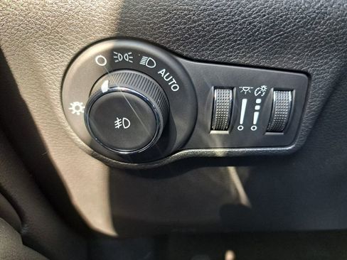 New 2026 Jeep Compass Latitude image 14