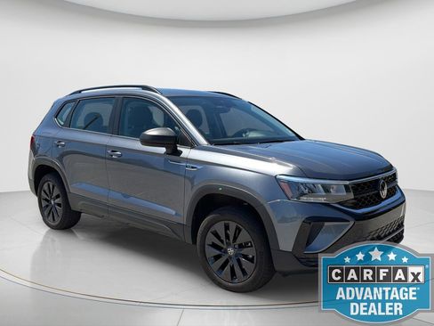 Used 2023 Volkswagen Taos S w/ Driver Assistance Package FWD image 3