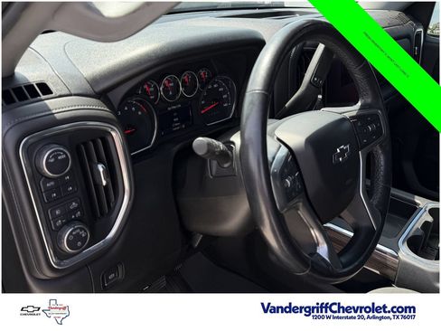Used 2021 Chevrolet Silverado 1500 LT Trail Boss w/ LPO, Dark Essentials Package AWD/4WD image 11